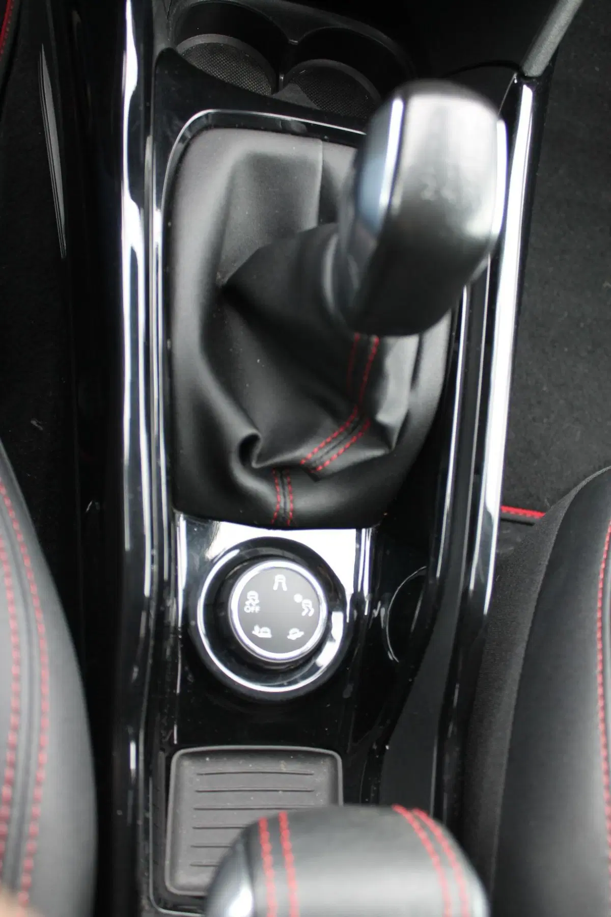 Peugeot 2008 usata a Cuneo (14)