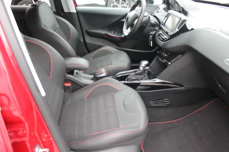 Peugeot 2008 usata a Cuneo (9)