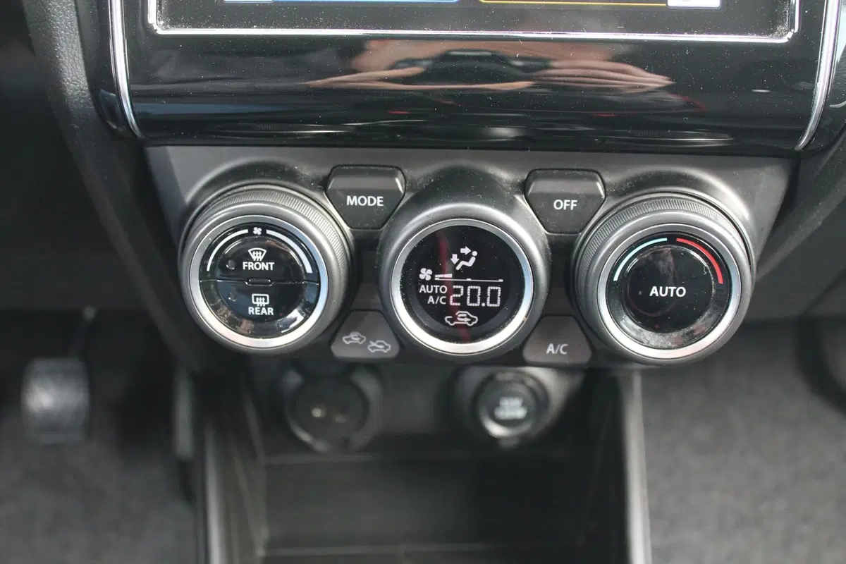 Suzuki Swift usata a Cuneo (13)