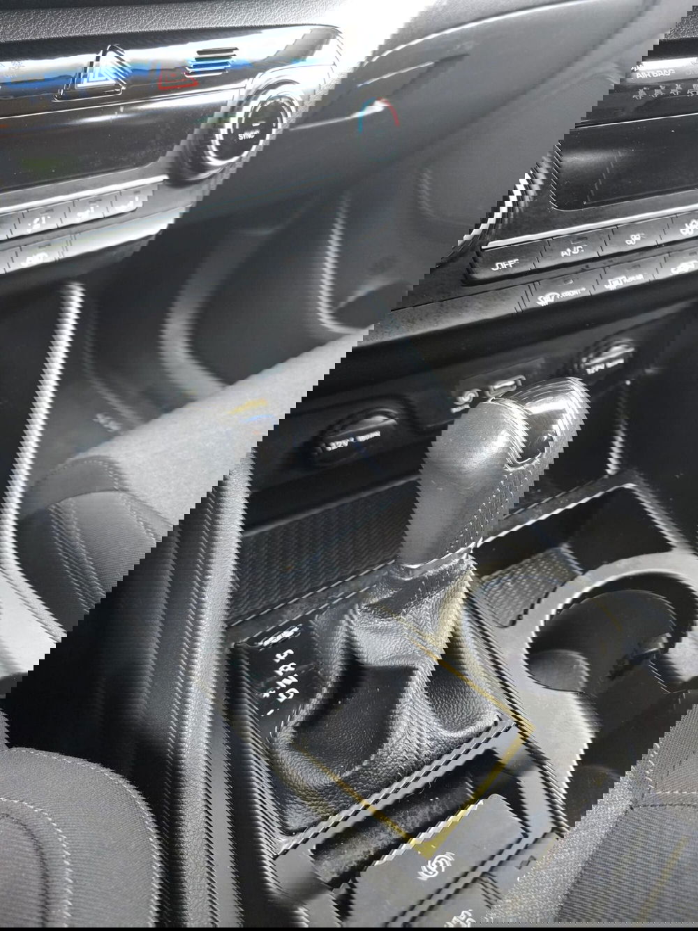 Hyundai Tucson usata a Massa-Carrara (15)