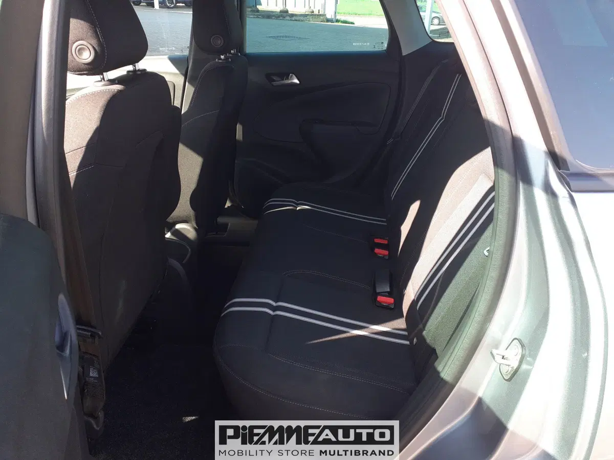 Opel Crossland usata a Piacenza (11)