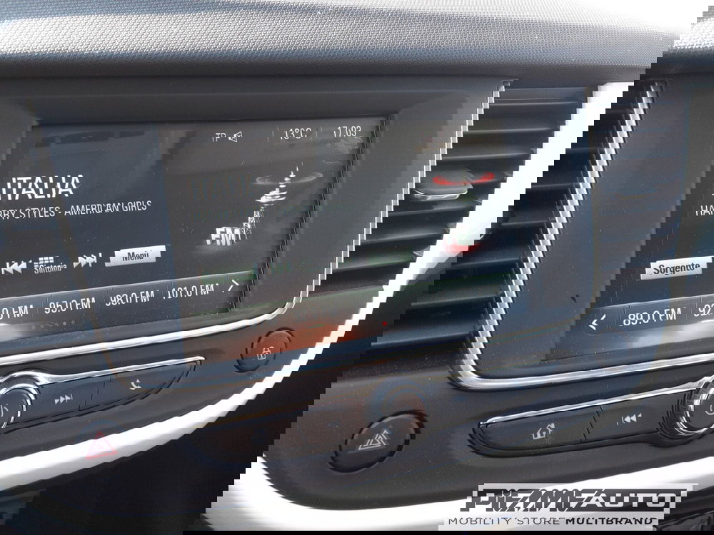 Opel Crossland usata a Piacenza (15)