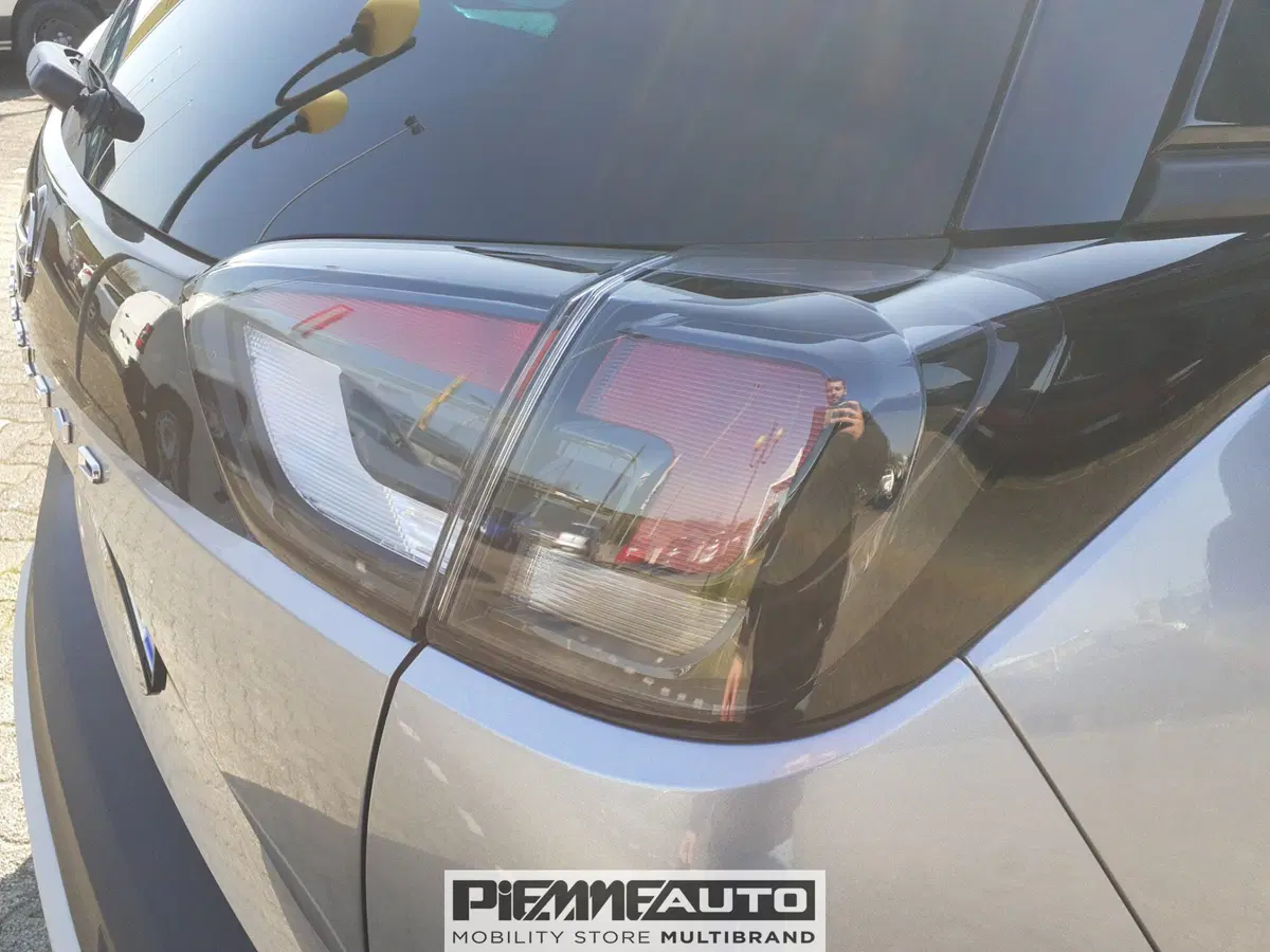 Opel Crossland usata a Piacenza (17)