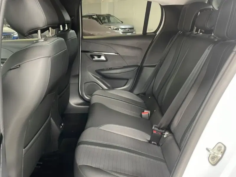 Peugeot 208 usata a Foggia (12)