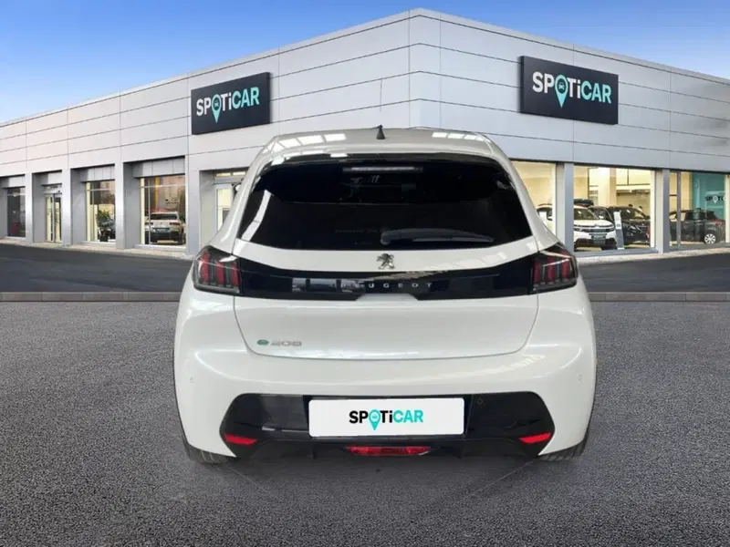 Peugeot 208 usata a Foggia (5)