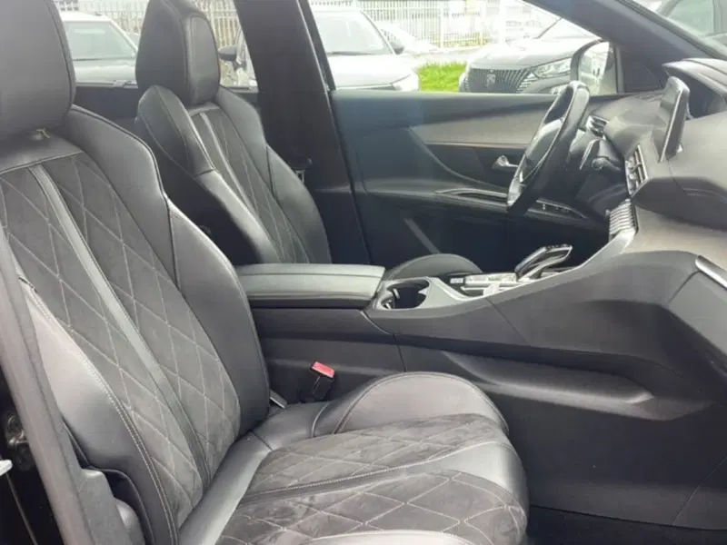 Peugeot 5008 usata a Foggia (12)