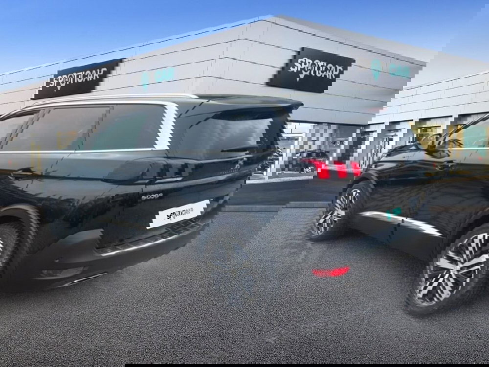 Peugeot 5008 usata a Foggia (7)