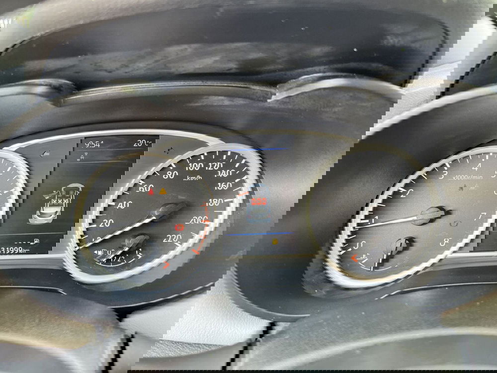 Nissan Micra usata a Chieti (13)