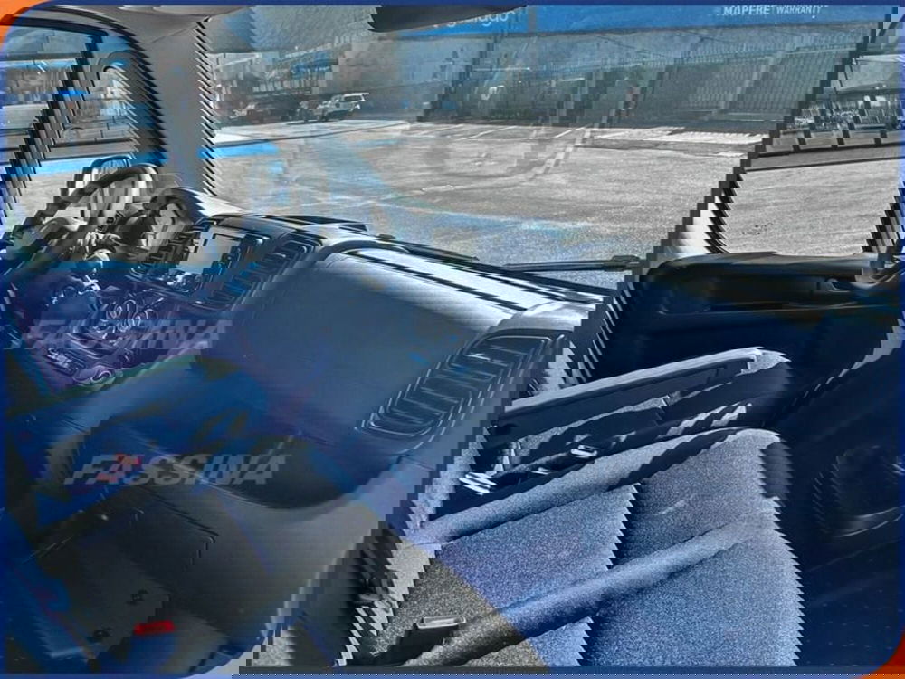 Peugeot Boxer nuova a Milano (10)