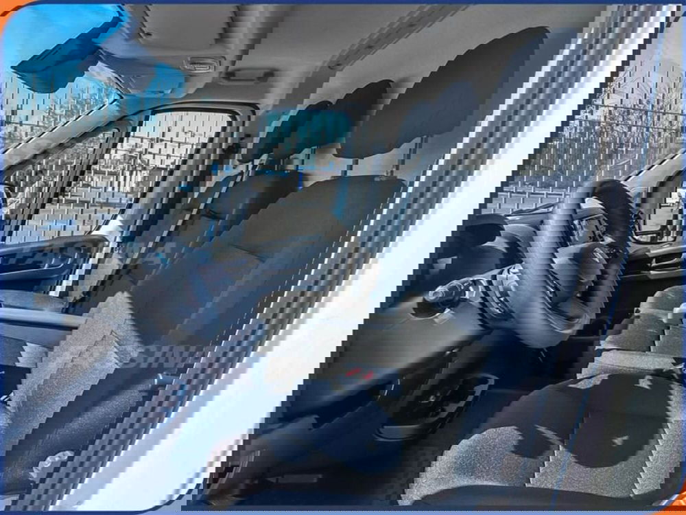 Peugeot Boxer nuova a Milano (7)