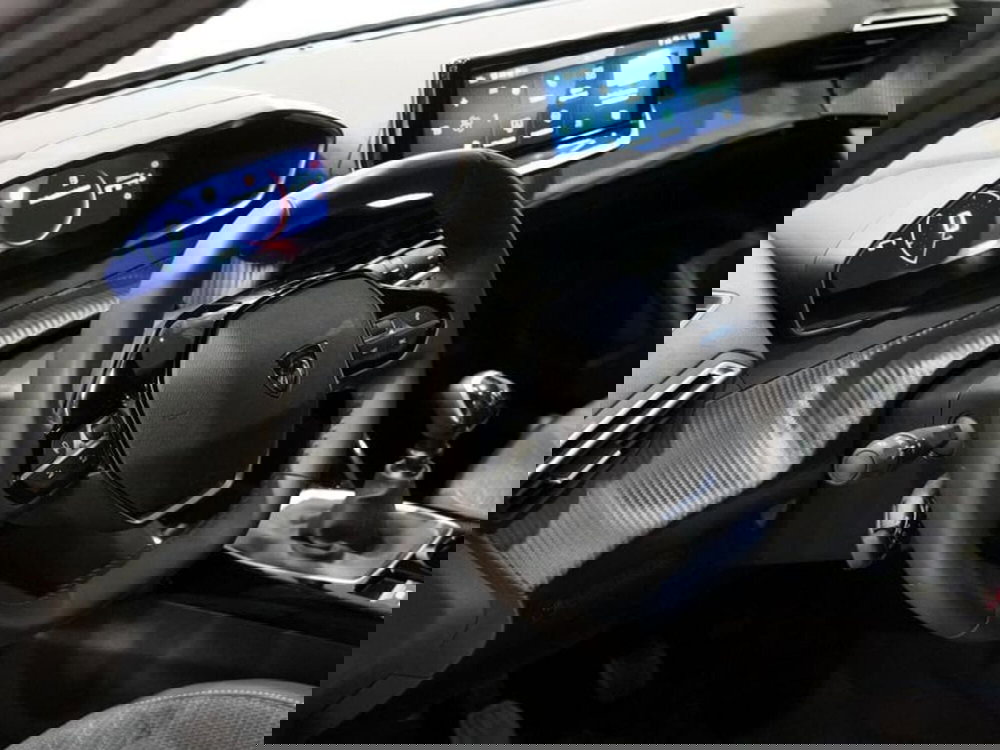Peugeot 2008 usata a Milano (4)