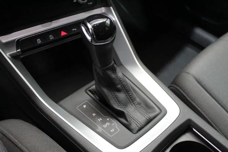 Audi Q3 usata a Bari (11)
