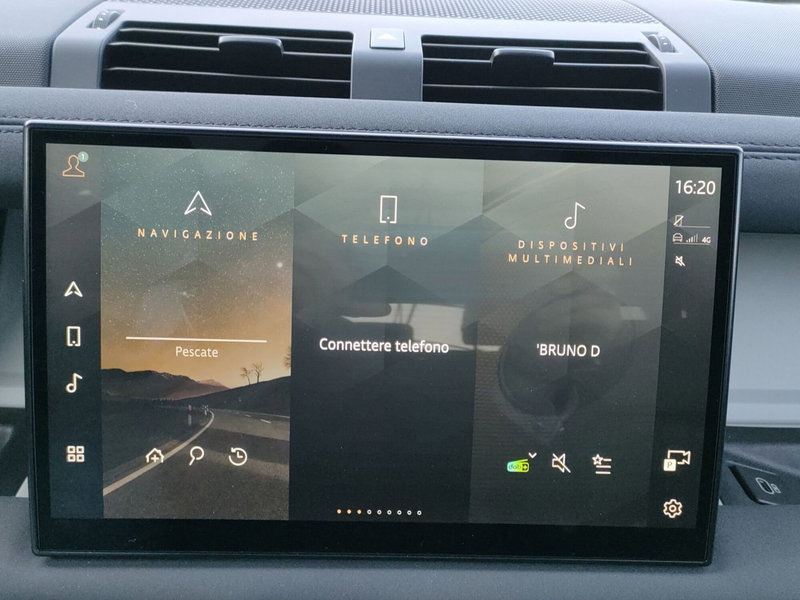 Land Rover Defender usata a Lecco (13)