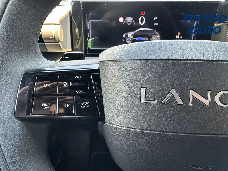 Lancia Ypsilon usata a Torino (18)