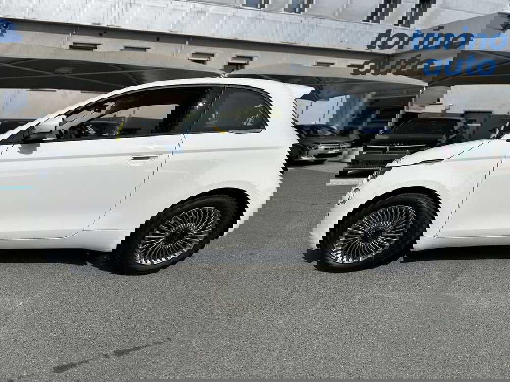 Fiat 500 nuova a Torino (4)