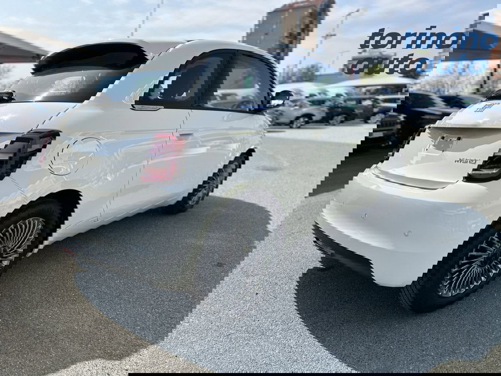 Fiat 500 nuova a Torino (7)