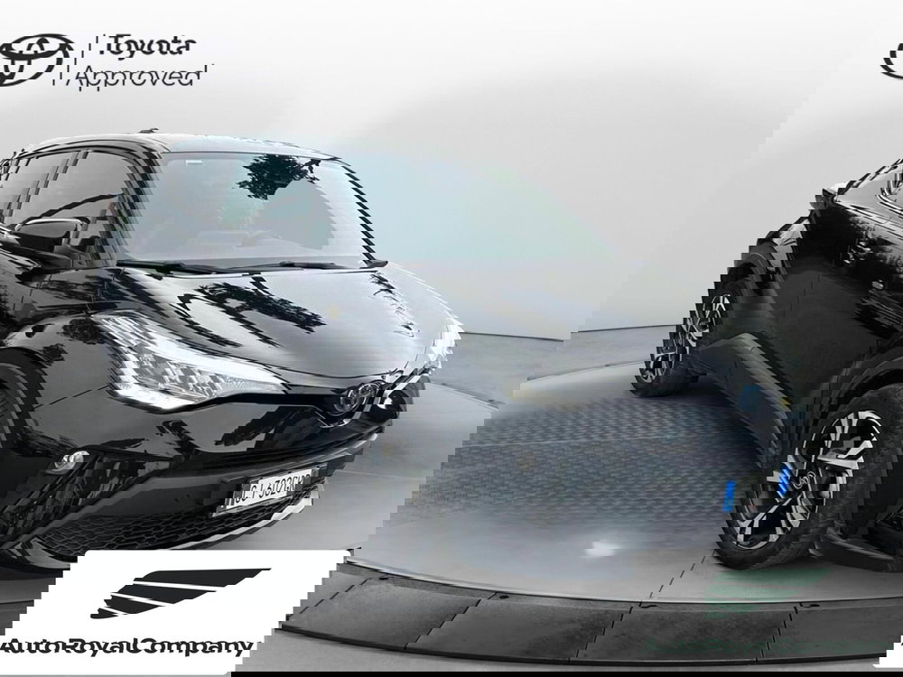 Toyota Toyota C-HR usata a Roma (11)