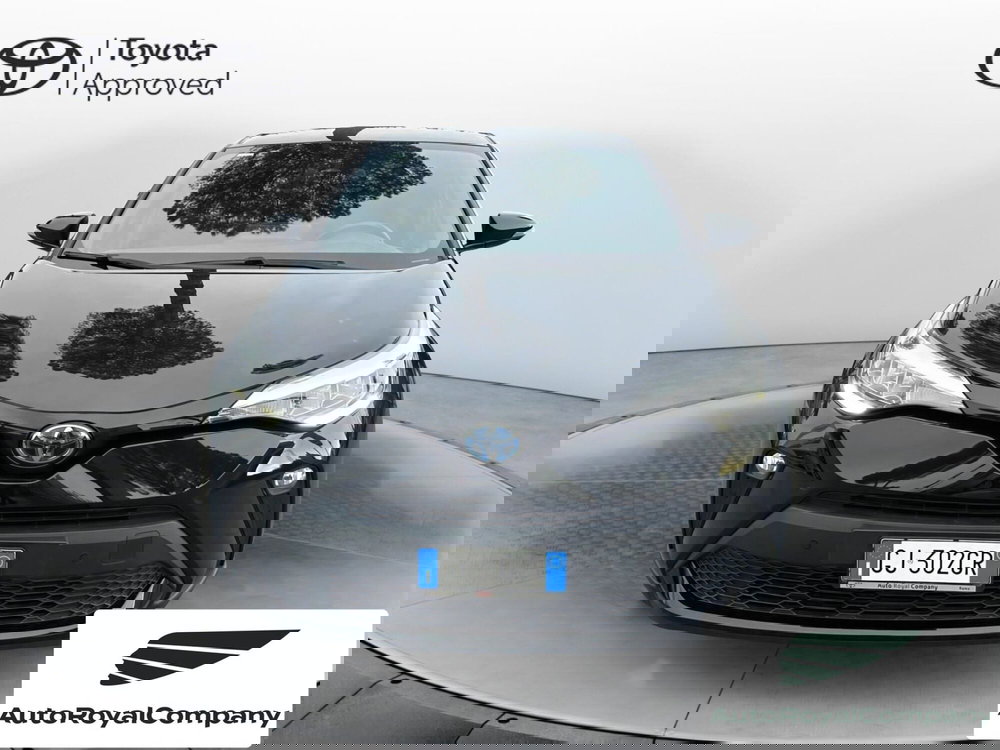 Toyota Toyota C-HR usata a Roma (7)