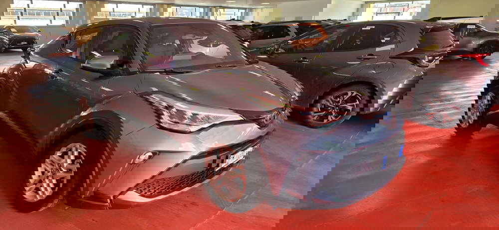 Toyota Toyota C-HR usata a Messina (5)