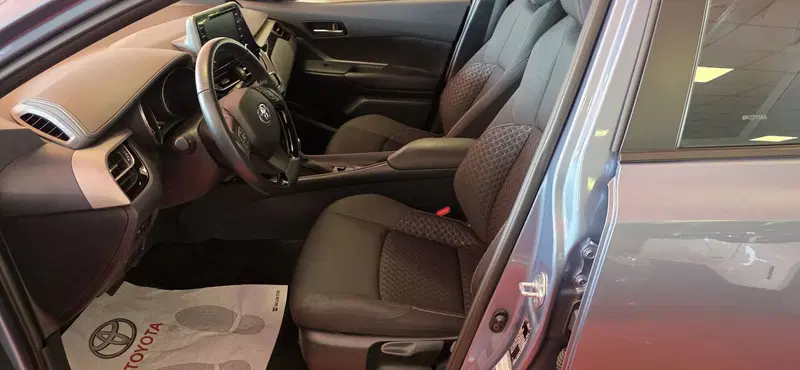 Toyota Toyota C-HR usata a Messina (6)