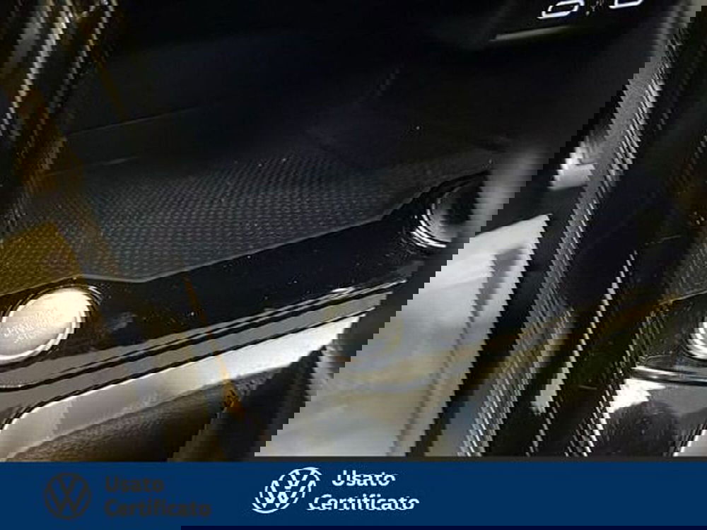 Volkswagen T-Roc usata a Vicenza (17)