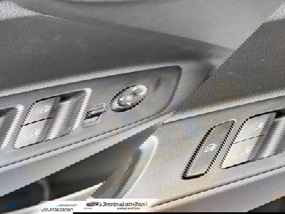 Hyundai i10 nuova a Roma (19)