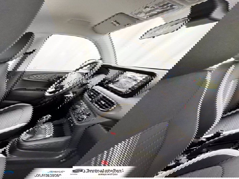 Hyundai i10 nuova a Roma (6)