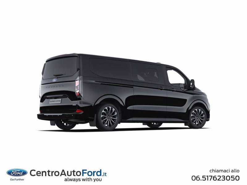 Ford Tourneo Custom nuova a Roma (3)