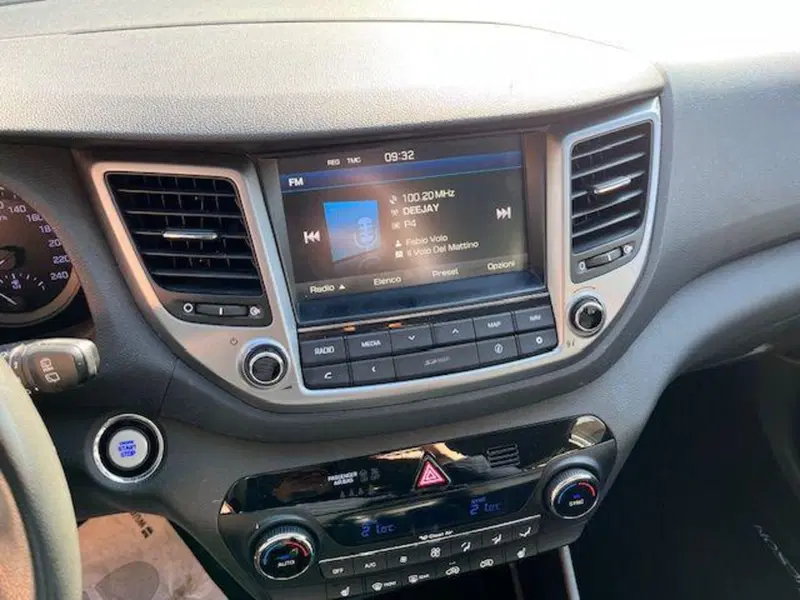 Hyundai Tucson usata a Verbano Cusio Ossola (15)