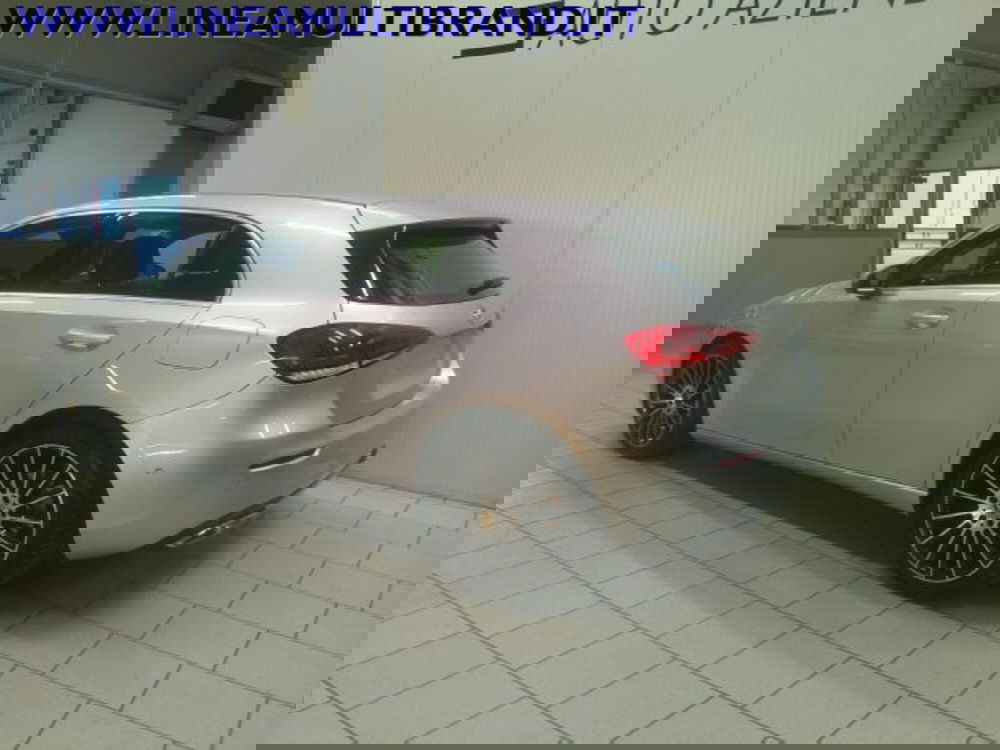 Mercedes-Benz Classe A Sedan usata a Piacenza (3)