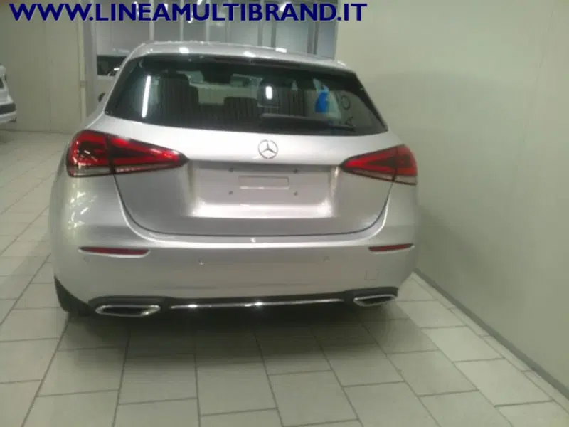 Mercedes-Benz Classe A Sedan usata a Piacenza (4)