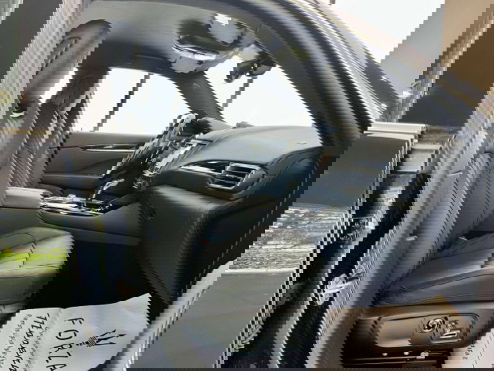 Maserati Levante usata a Torino (13)