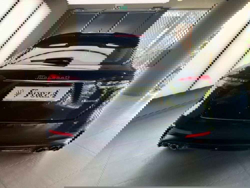 Maserati Levante usata a Torino (6)