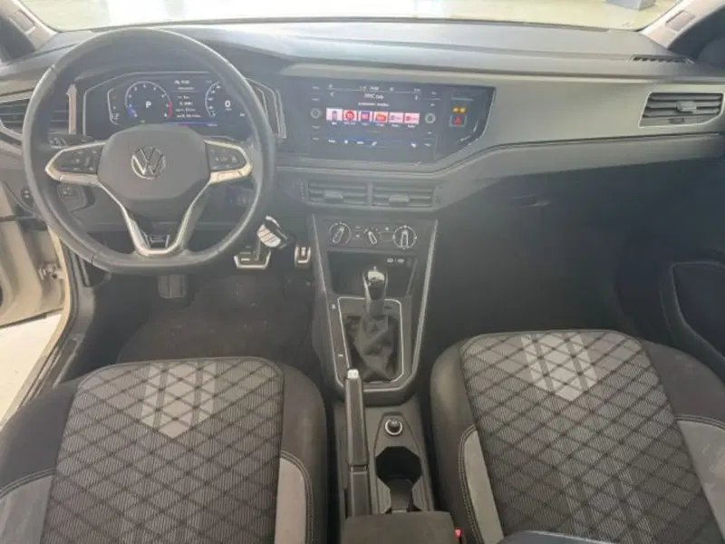 Volkswagen Taigo usata a Cuneo (11)