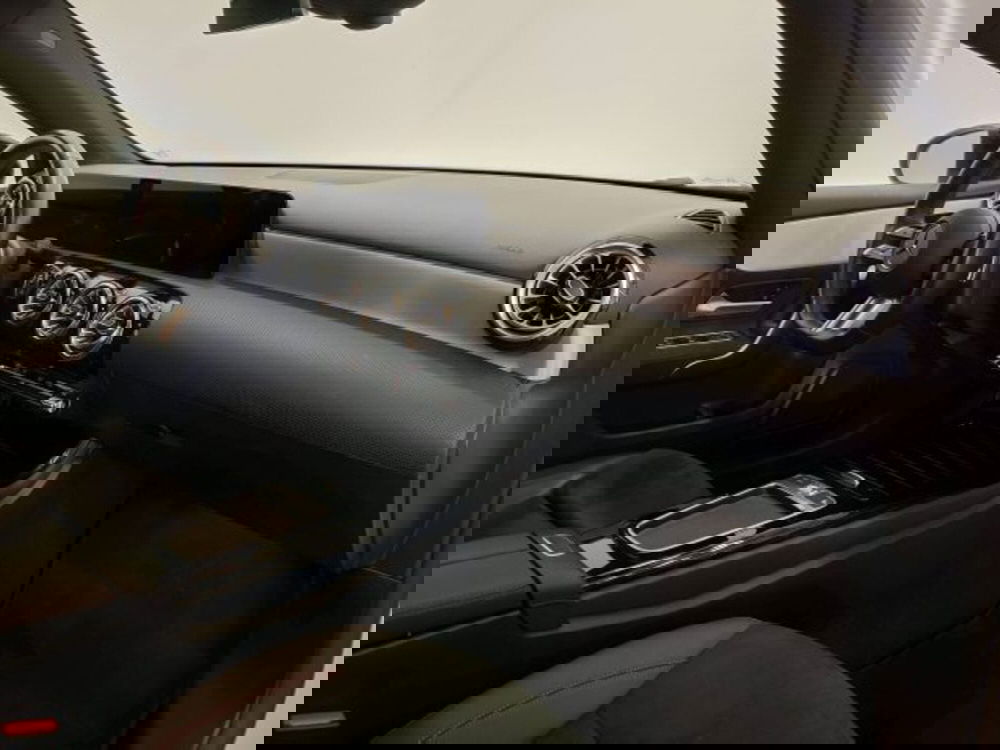 Mercedes-Benz Classe A Sedan usata a Teramo (10)