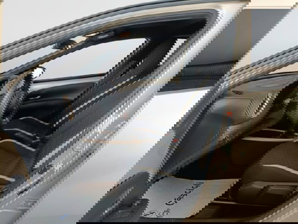 Toyota Aygo X usata a Teramo (8)