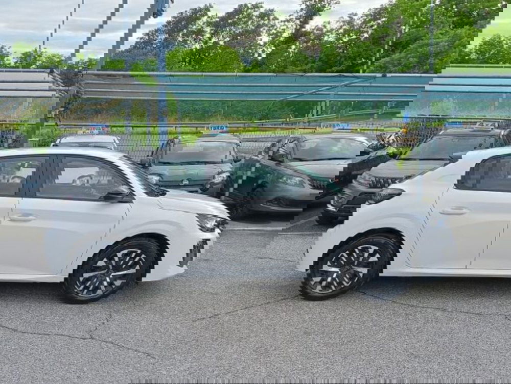 Peugeot 208 nuova a Brescia (4)