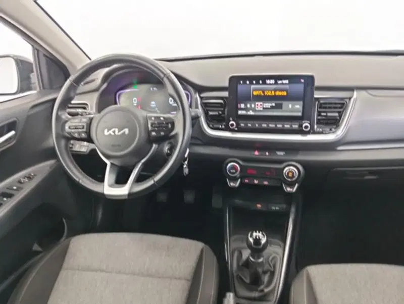 Kia Stonic usata a Como (10)