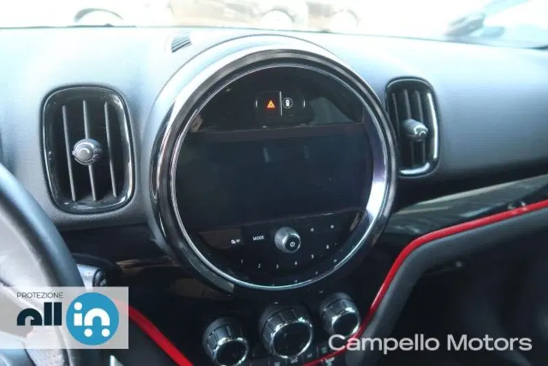 MINI Mini Countryman usata a Venezia (10)