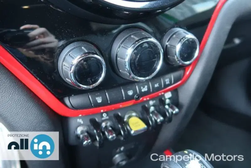 MINI Mini Countryman usata a Venezia (11)