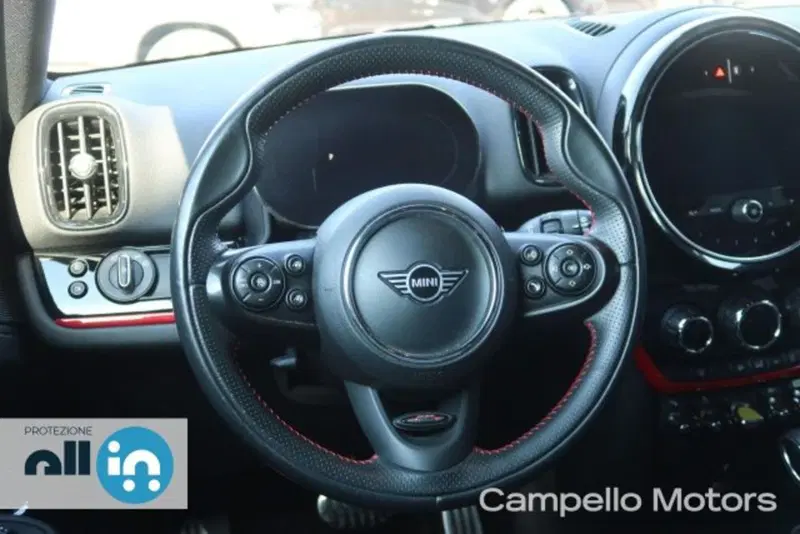 MINI Mini Countryman usata a Venezia (8)