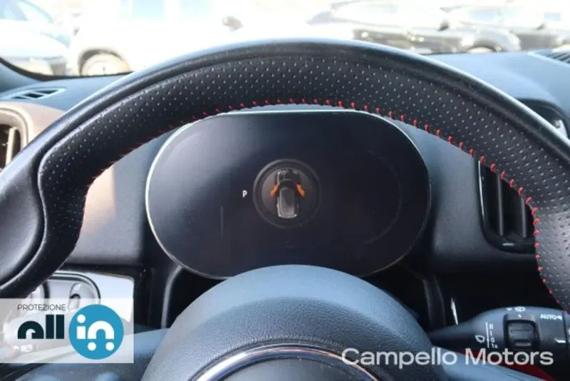 MINI Mini Countryman usata a Venezia (9)