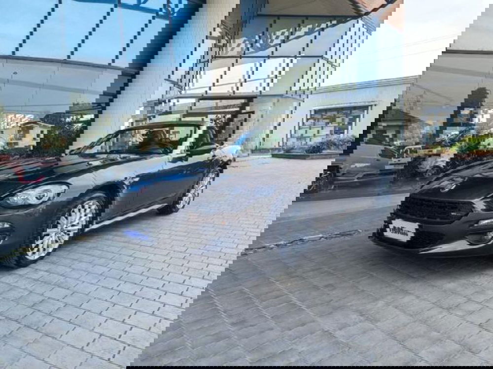 Fiat 124 spider usata a Pisa (19)