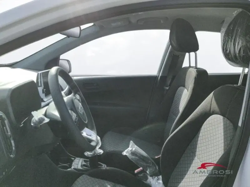 Kia Picanto nuova a Perugia (9)