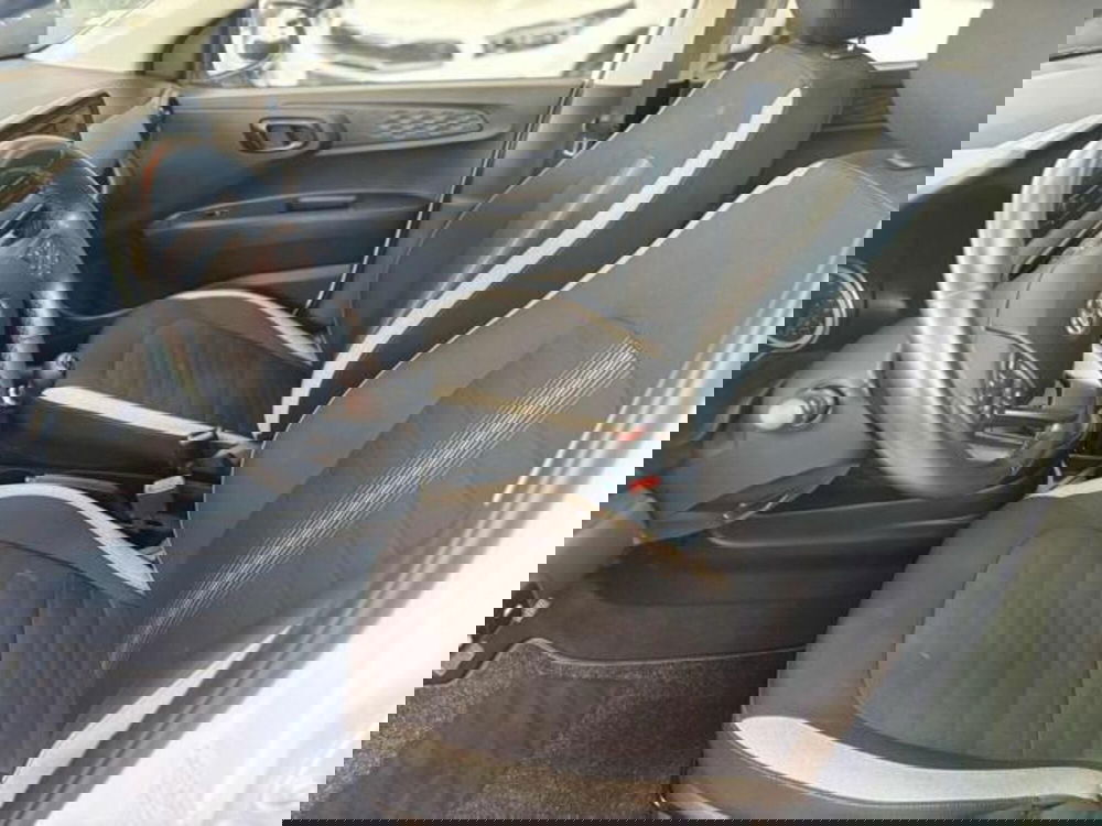 Hyundai i10 usata a Pesaro-Urbino (4)