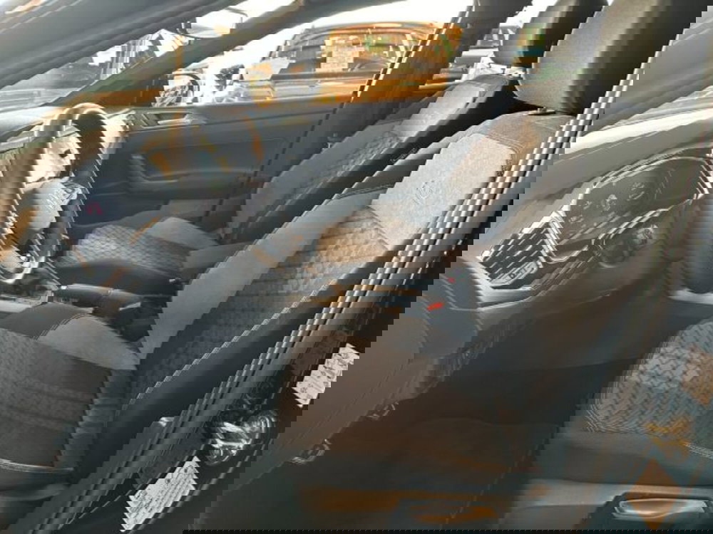 Volkswagen Taigo usata a Vicenza (8)