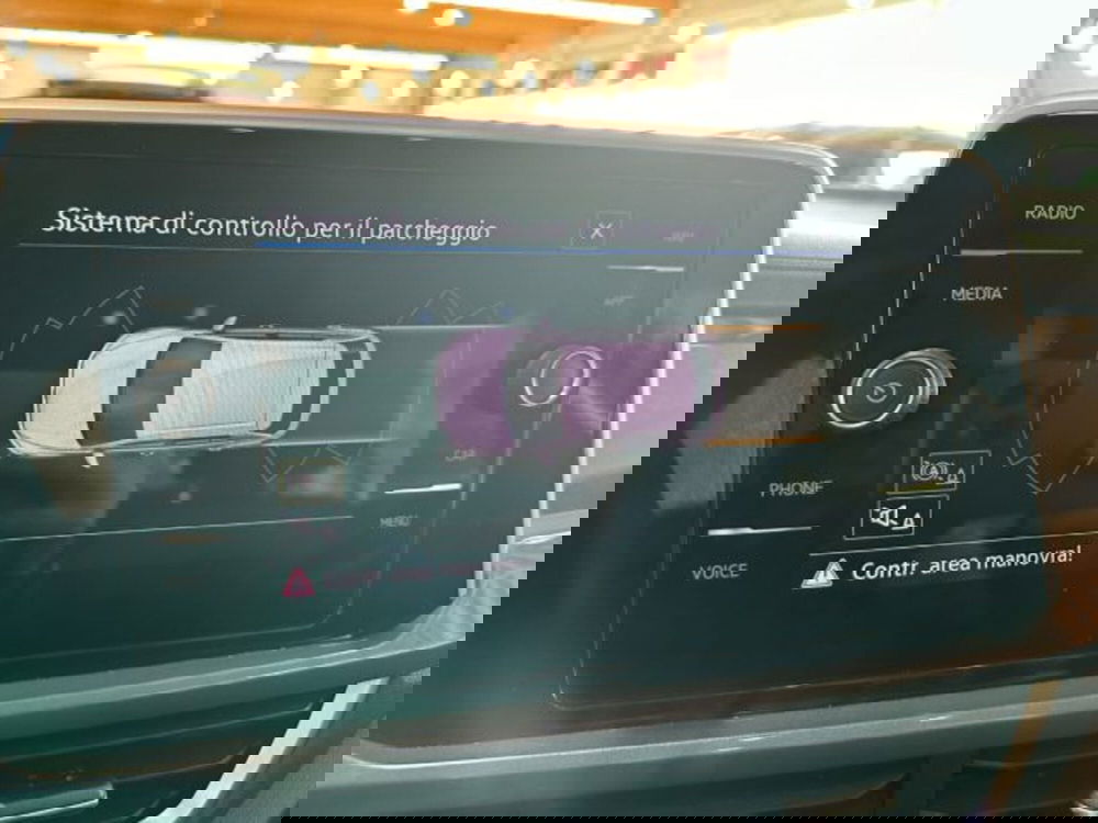 Volkswagen T-Roc usata a Vicenza (11)