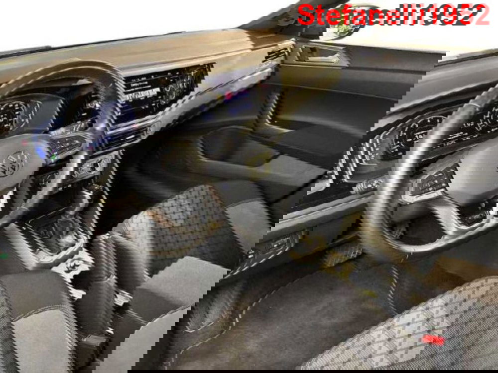 Volkswagen Taigo usata a Bologna (11)