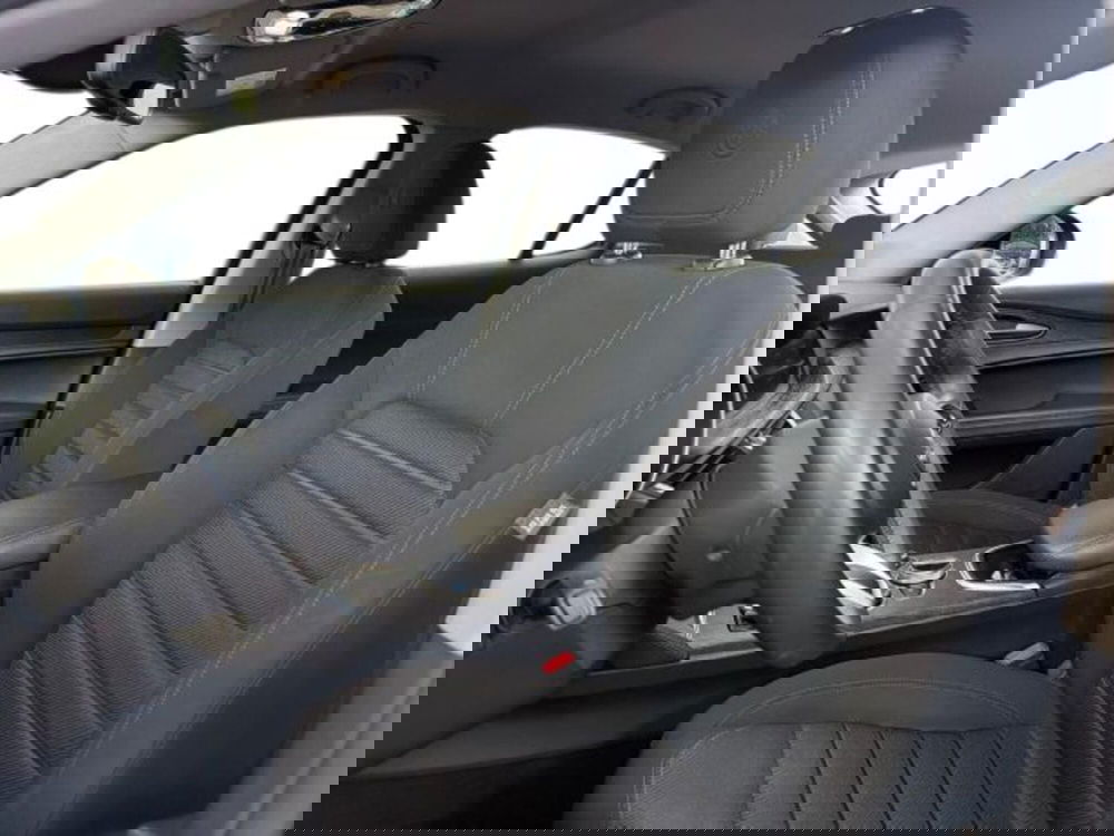 Alfa Romeo Stelvio usata a Bologna (12)