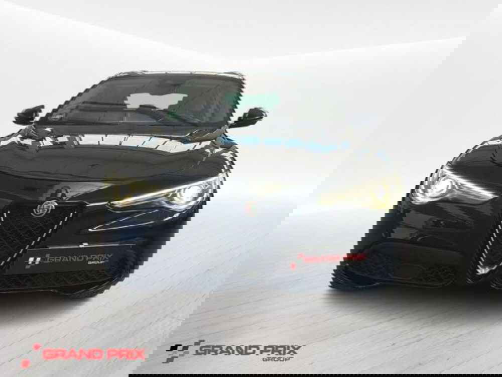 Alfa Romeo Stelvio usata a Bologna (3)